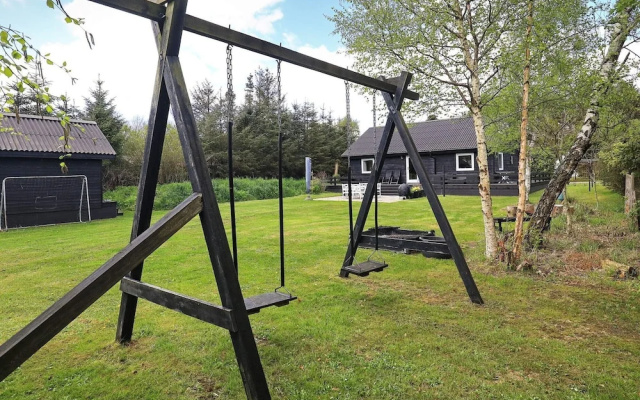 6 Person Holiday Home in Hals