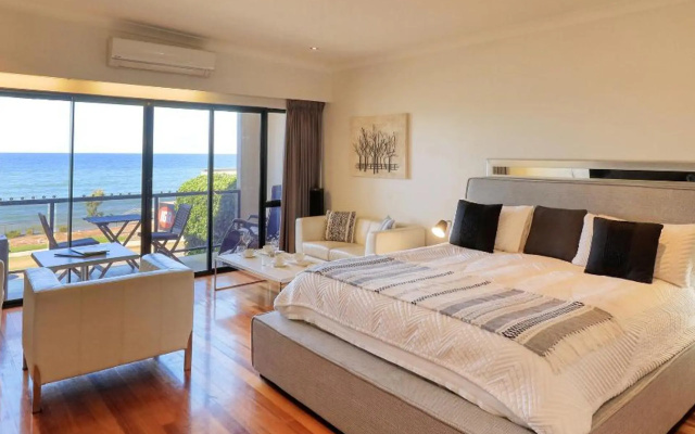 The Madsen – Guest Rooms – Penguin