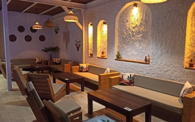 Mali Beach Apart Otel
