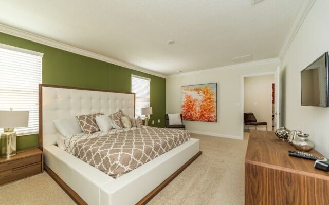 Champions Gate 6 Bedroom Villa