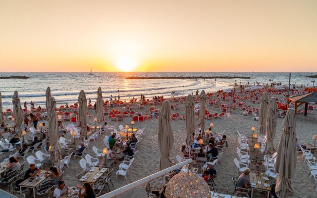 Leonardo Beach Tel Aviv