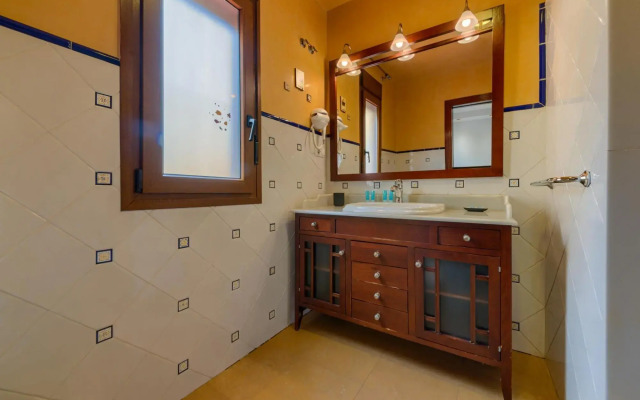 Candado 4 Bed House