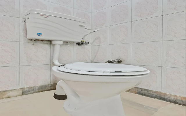 SPO ON 46695 Red Tomato Palace