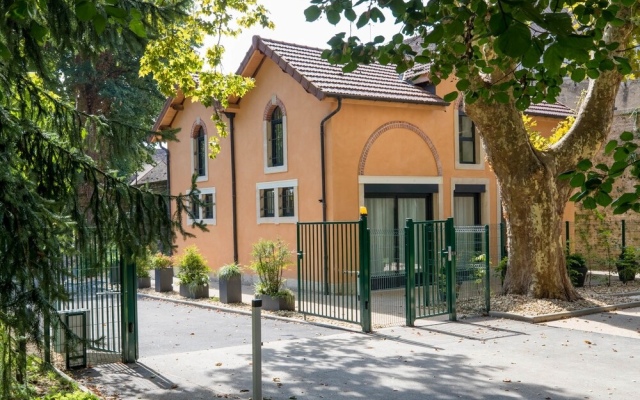 Côté Rempart
