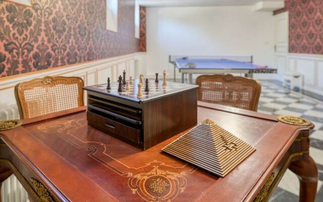 Le Petit Château De Barbizon