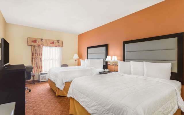 Baymont by Wyndham Fayetteville