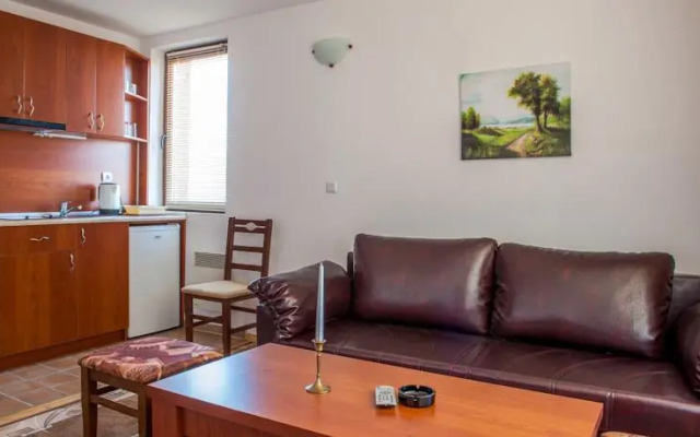 Apartments Hadzhiata