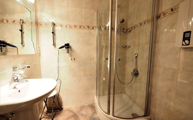 Res/404 - Residenz - Seeblick