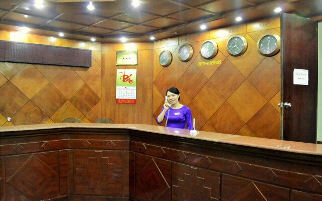 Bach Dang Hotel