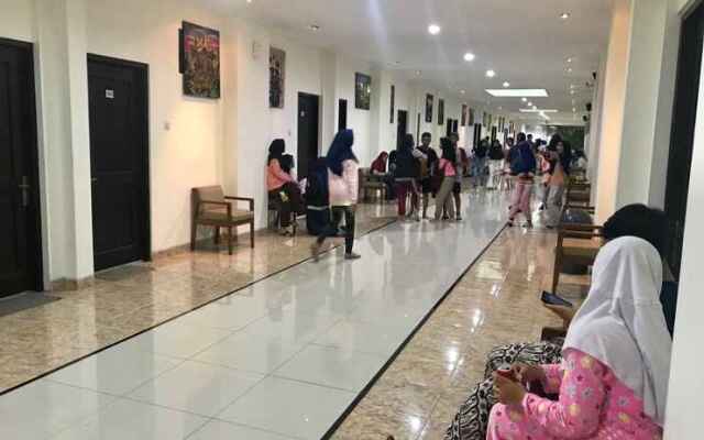 Tirta Kencana Hotel & Garden Resto