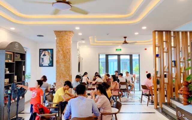 Cam Phu Quoc Hotel