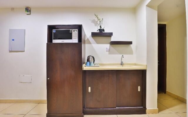 Capital O 183 Ahlah Al Ayam Hotel