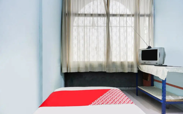 SPOT ON 92072 Restu Ibu Homestay Syariah