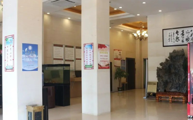 GreenTree Inn Suzhou Si County Taoyuan Rd Hongcheng Garden Hotel – Lobby – Suzhou