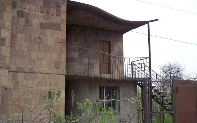 B&B Sunrise House Aygavan Armenia