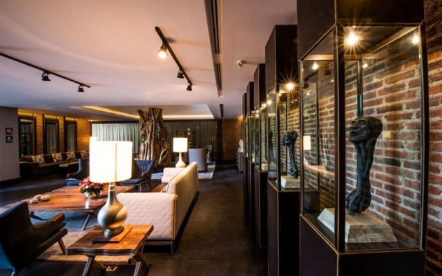 Square Small Luxury Hotel - Providencia