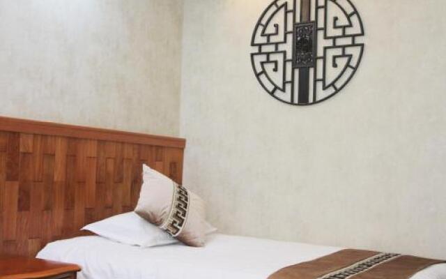 Xian Yan Inn