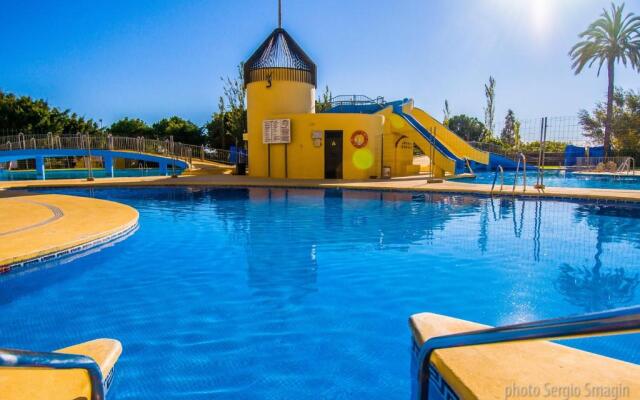 237 Minerva Apartamentos - PISCINA ABIERTA - EXCELENTE CONEXIÓN WIFI