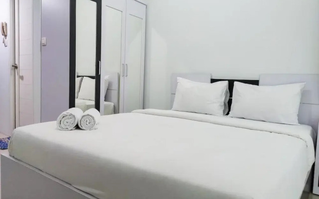 Compact and Cozy Tamansari Mahogany Studio Apartment