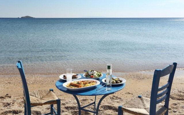 Aithra Apartments & Suites