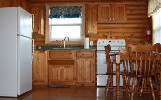 Smith Rock Chalets & Retreat