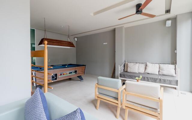Kris 2301 - Partial sea view studio in BangTao