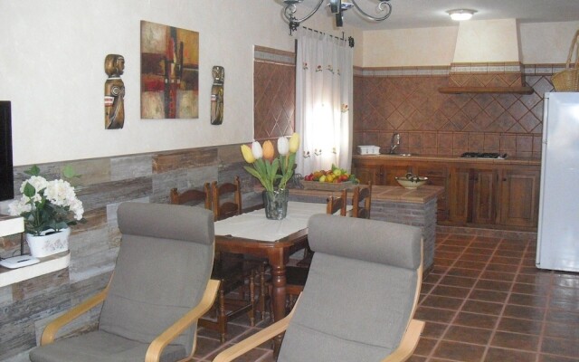 Cadiz 101737 3 Bedroom Holiday home By Mo Rentals