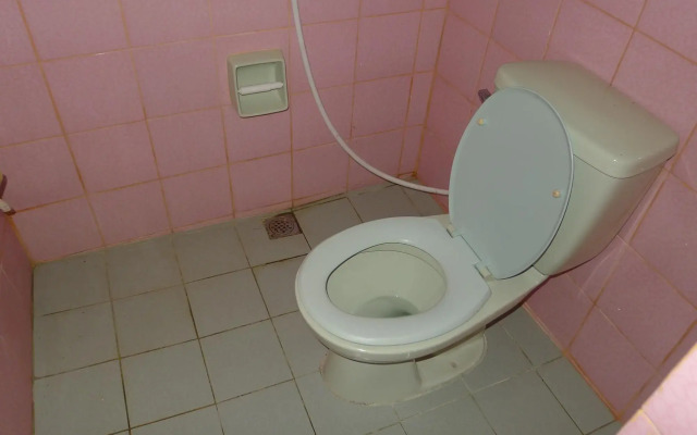 Amos Digue Pension House