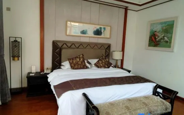 Yunjin Hot Spring Hotel