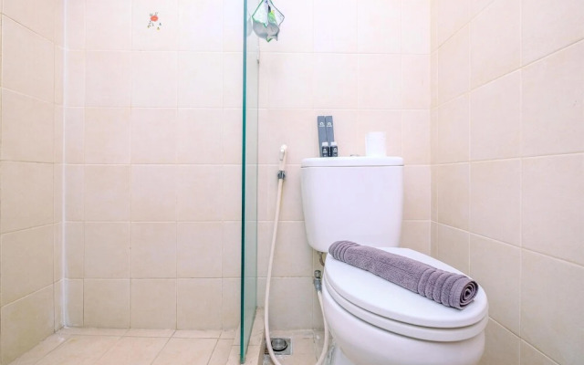 Cozy And Nice 2Br Apartment At Maple Park Sunter