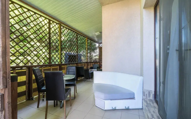 Faraway Aparthotel near Airport