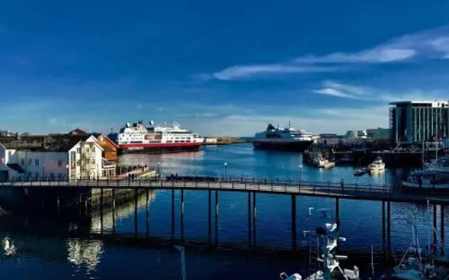 Svolvær Havn Apartments