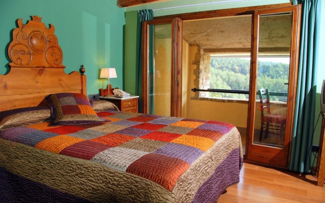 Hotel Rural Campalans
