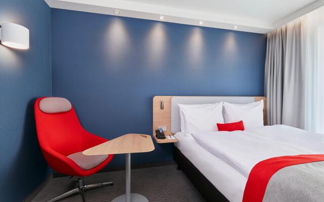 Holiday Inn Express Berlin - Alexanderplatz, an IHG Hotel