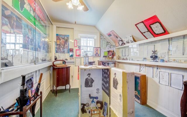 Charming Historic Annex RiNo Art Dist