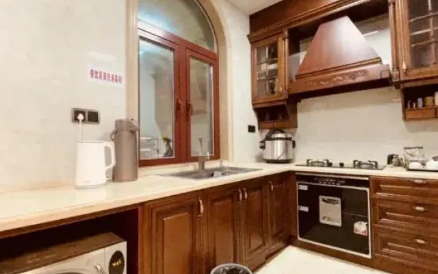 Donghai Holiday Mansion