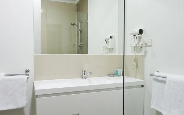 Oxley Court Serviced Apartments