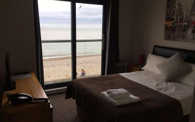 Number 44 Hotel & Bar