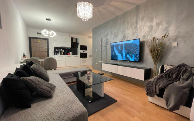 Luxury Apartament in "Sequoia" 2