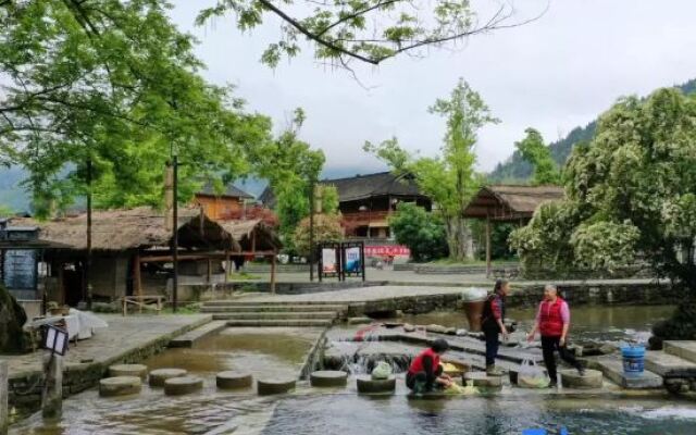 Yunshe Puju Guesthouse