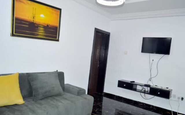 Immaculate 4-bed Apartment in Lagos