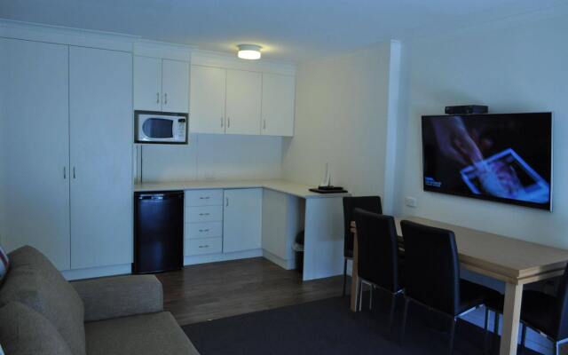 Albury Burvale Motor Inn