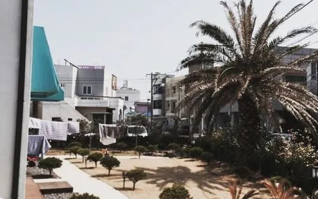 Jeju Sim 129 Kids & Couple Pension