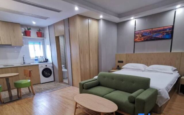 Home Inns Business Travel Hotel (Shanghai Lujiazui Oriental Mingzhu Pucheng Road Branch)