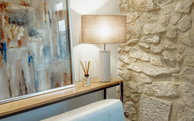 Oporto Pool Apartment by Vacationy