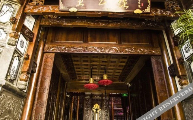 Tengchong Heshun Home Inn