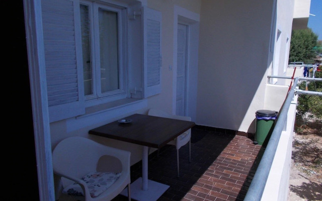 Hippokratis Apartments