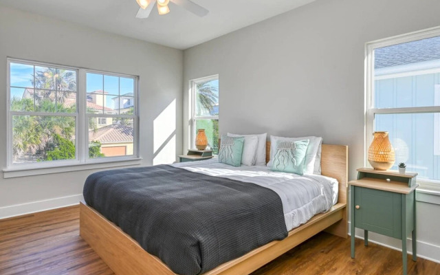 Array of Sunshine Beach House