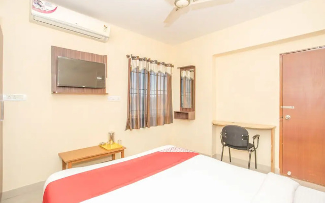 OYO 10291 Sri Venkatadri Residency