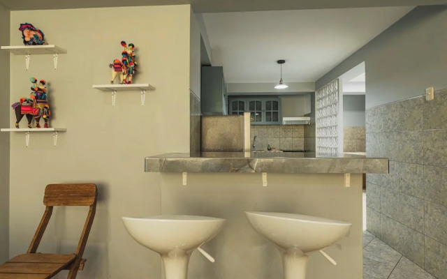 San Pedro Apartments